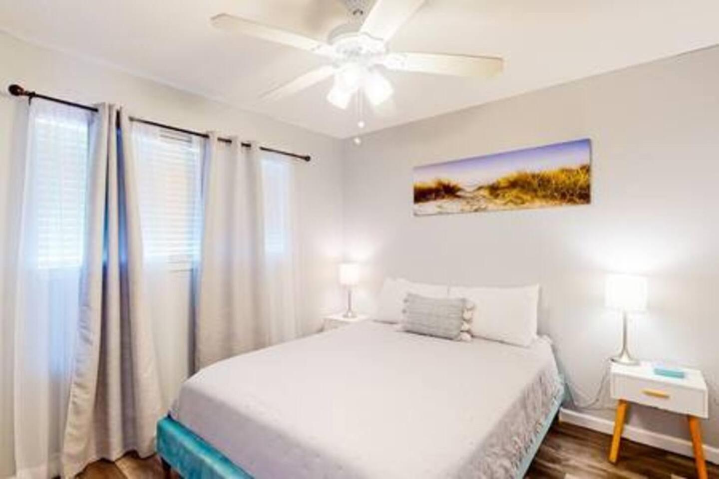 2 Pools-Smart Tvs-Bbq-10Mins To Hangout-Balcony Gulf Shores Εξωτερικό φωτογραφία